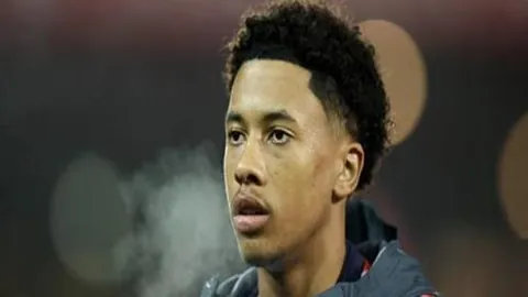 “总书记心系课题：播撒‘石榴籽’，盛开‘团结之花’”